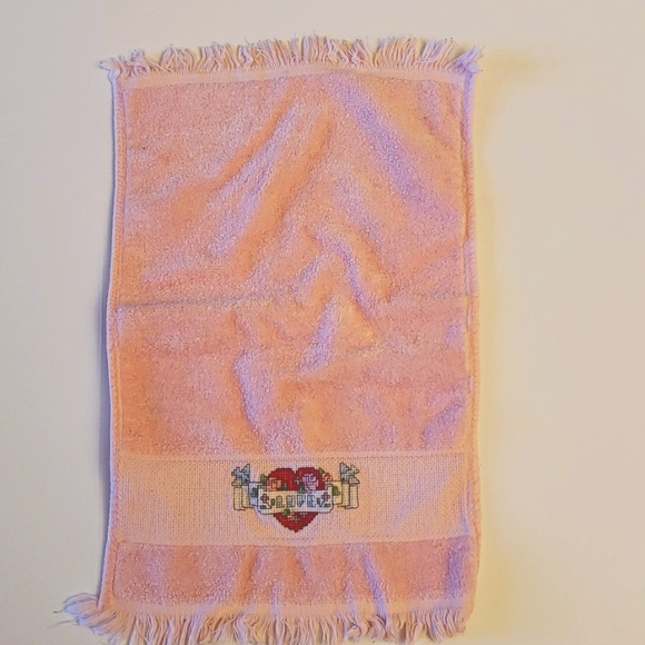 Hand Embroidered Tea Towels, set of 16 holiday/seasonal - Picture 15 of 16